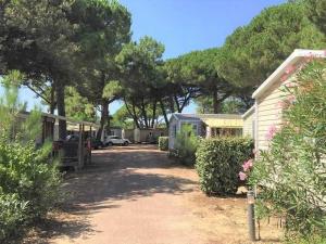 Campings Camping 4 etoiles - Parc aquatique - eeia0i : photos des chambres