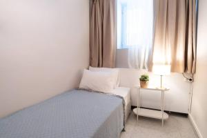 Modern and Designed 2BR W Garden