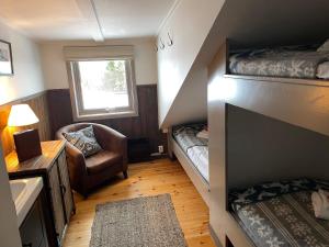 Basic Triple Room room in Buustamons Fjällgård