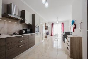 Cosy apartment 2BED in Paceville by Homely