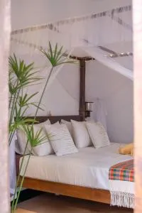 K O C O O N Villa Madiha - Walgama South