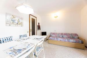 Capo Ai Pini - Bilo Elisa