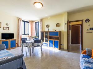 Apartment Le Margherite - SLR255 by Interhome