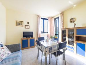 Apartment Le Margherite - SLR255 by Interhome