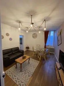 Gîte Le Chastellux - 阿瓦隆