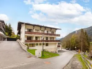 Apartment Max & Moritz Top 16 by Interhome - Zell am See