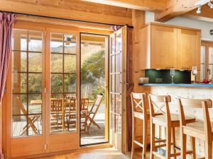 Chalet Godfrey by Interhome