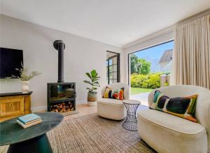 Lavenham 5 Bedroom, Rondebosch