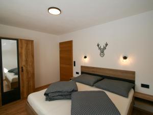 Apartment Ferienwohnung Selina by Interhome