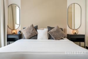 Chic One Bedroom Suite with Cozy Interiors