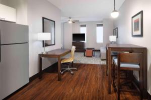 Deluxe Studio room in Homewood Suites- Denver Downtown Convention Center