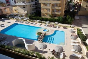 Residence with swimming-pool in Alghero just 150 mt from the beach