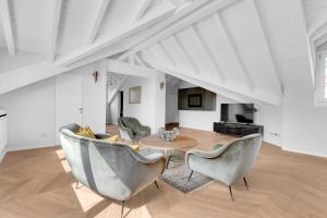 CityLife Penthouse by NDP rent