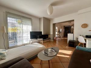 Appartements Villa Jardin piscine proche Centre-ville 10 mn des plages : photos des chambres