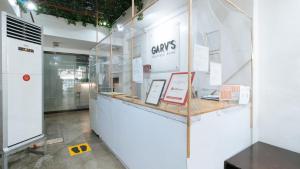 RedDoorz Plus at Boni Avenue Mandaluyong