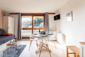 La clé des Sybelles - Appt 4p au pied des pistes - 3hvězdičkové hotely ve městě Villarembert