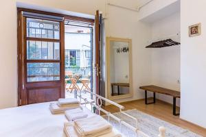 1BR Central Flat 5 Min Walk to Istiklal in Beyoglu