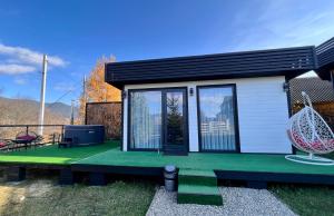 Будиночок В&W у Карпатах