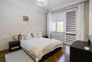 Aristocratic 2 Bedroom Flat Next to NDK