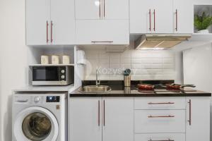 Sabbia by Kozystay - Sudirman