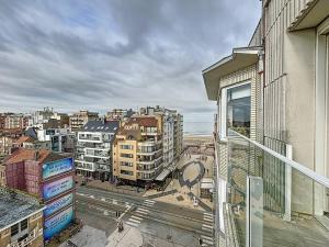 Flat Golden Gate - De Panne