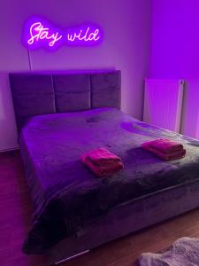 Angies LedSigns apartment