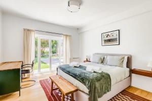 Newly Renovated Beach Villa | By Airnest