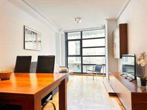 Centrico apartamento Irmandiños con garaje - HomeyGalicia