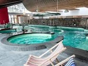 Chalet Mitoyen au Cœur des Pistes - FR-1-593-98