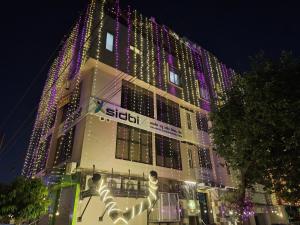 MAHARANI VILLA BENARAS - Garden View Apartment 2BHK Furnished Flat near Kashi Vishwanath Temple 2 KM