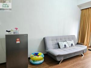 Costa Mahkota Malacca - Walking distance to Mahkota Parade, Mahkota Medical Centre, Jonker Street l Netflix l TV Games - 4pax