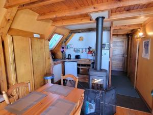 Chalet cosy 9 pers. avec balcon Sud, poêle à bois, Wi-Fi, proche pistes - Saint-Michel-de-Chaillol - FR-1-393-143