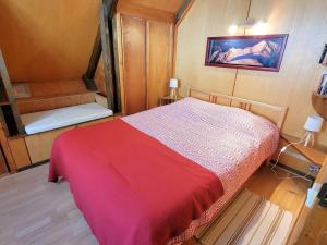 Chalets Chalet cosy 9 pers. avec balcon Sud, poele a bois, Wi-Fi, proche pistes - Saint-Michel-de-Chaillol - FR-1-393-143 : photos des chambres