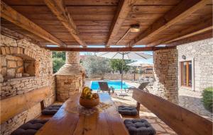 Holiday Home Skicini With Fireplace 04