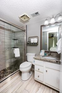 Seaside Beach & Racquet 4412 by Vacation Homes Collection