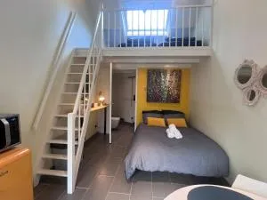 Tiny apartment in cute village very close to Amsterdam - Weesp