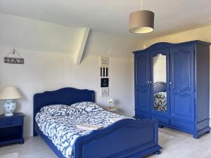 Maisons de vacances Rivage Maison spacieuse 10 p 5 chambres 2 sdb 2 WC tout confort avec jardin, belle terrasse amenagee, parking privatif, a 3km d-Omaha Beach et Port en Bessin : photos des chambres