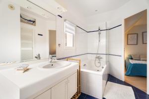 Appartements L-escale du bord de Rance : photos des chambres