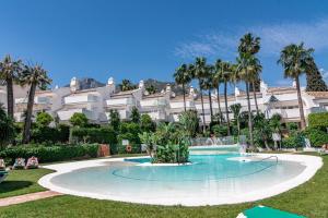 3 Townhouse with private garden in Marbella