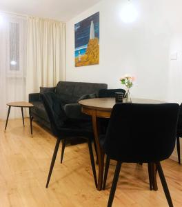 Apartament Teatralny - Komfort w Sercu Miasta Klimatyzacja