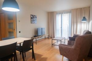 Two-Bedroom Apartment room in Apartments Hotel Sant Pau