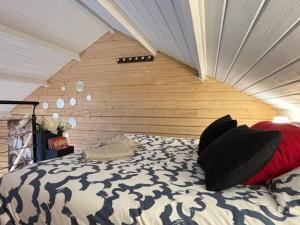 Appartements Hortansia apt renove bien equipe avec terrasse amenagee jardin, , parking prive, proche de la mer, pres de Port en Bessin et Omah Beach : photos des chambres