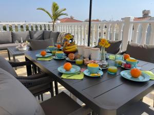 Star Apt in front Nissi whit Sea View