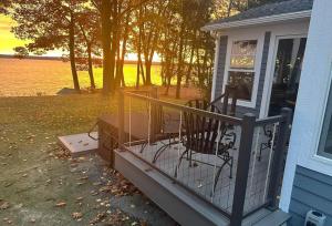 The Blue Bungalow, Seneca Lake