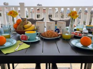 Star Apt in front Nissi whit Sea View