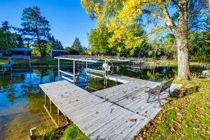 Lakefront Nekoosa Home Private Beach and Boat Dock! - Arkdale