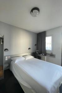 Hotels Brit Hotel Marvejols : photos des chambres