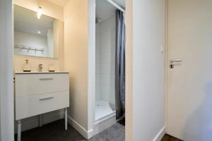 Appartements Bright 3-bedroom 2-bathroom flat. : photos des chambres