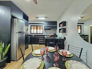 Casa Quintal amplo 3 quartos prox centro