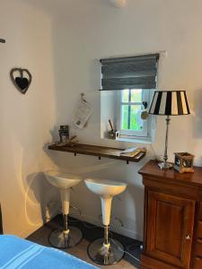 CHAMBRE dHOTES POUR 2 PERSONNES